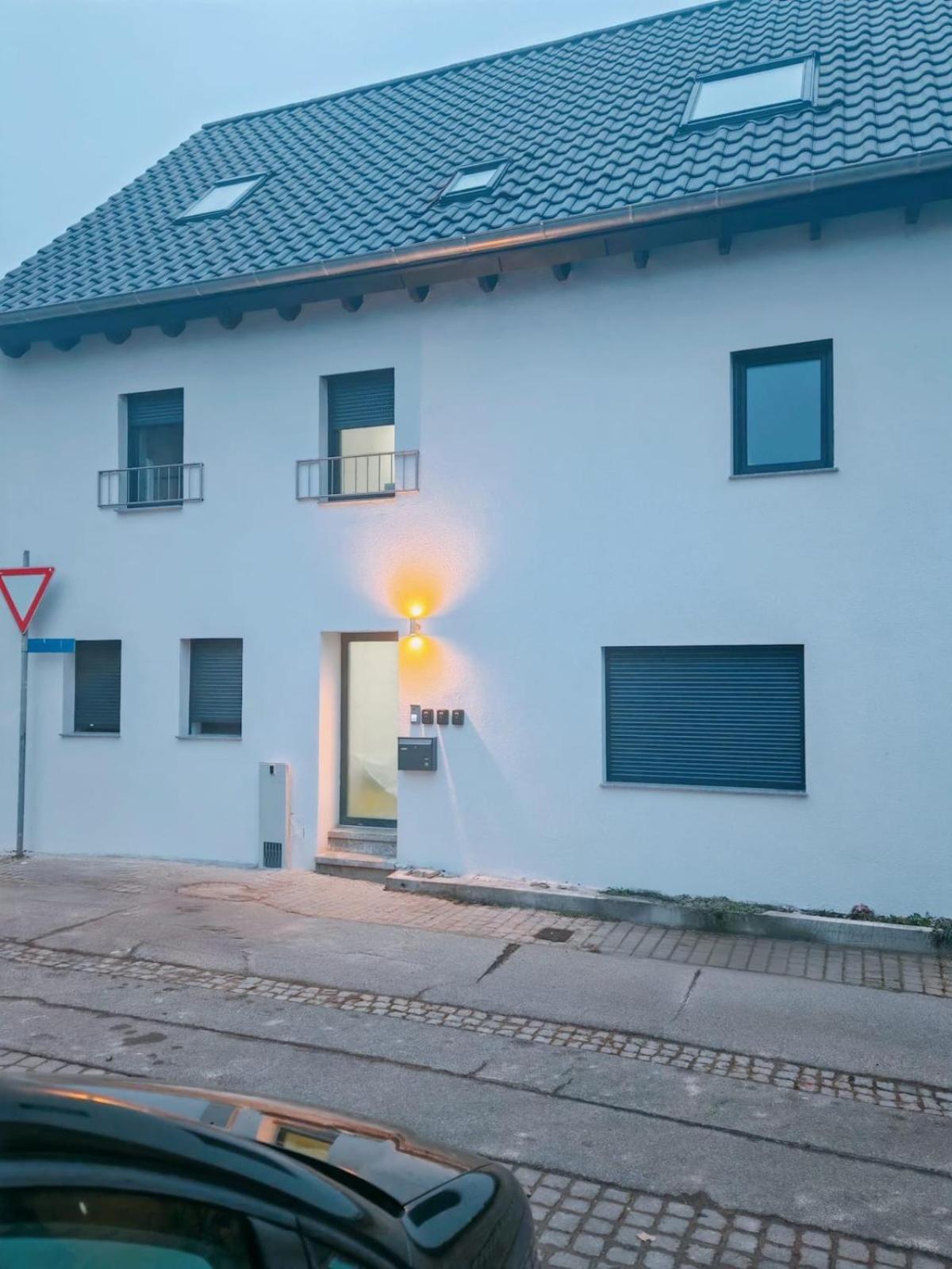 Charmantes Schickes Apartment Neuenstadt am Kocher Exterior photo